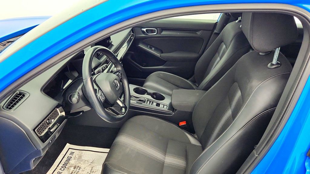 Used 2025 Honda Civic Sport image 16