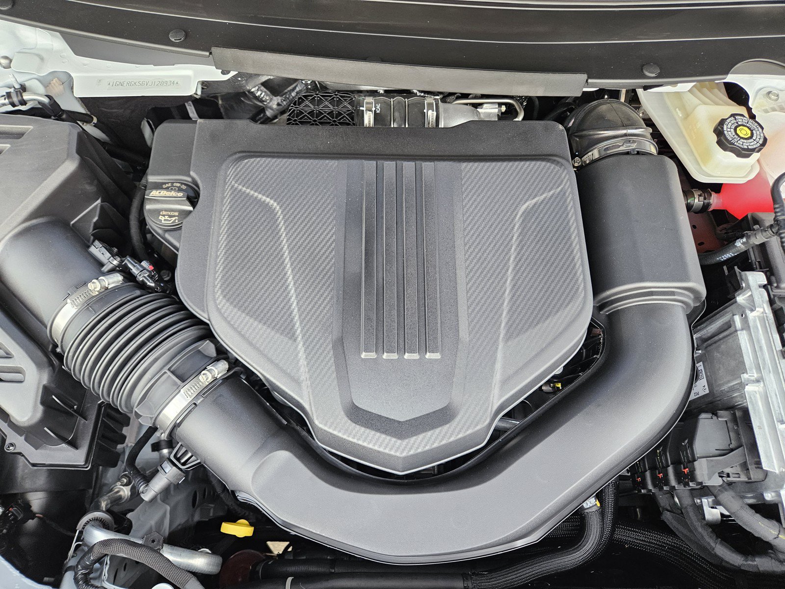 New 2027 Chevrolet Traverse LT w/ Driver Confidence Package FWD image 21