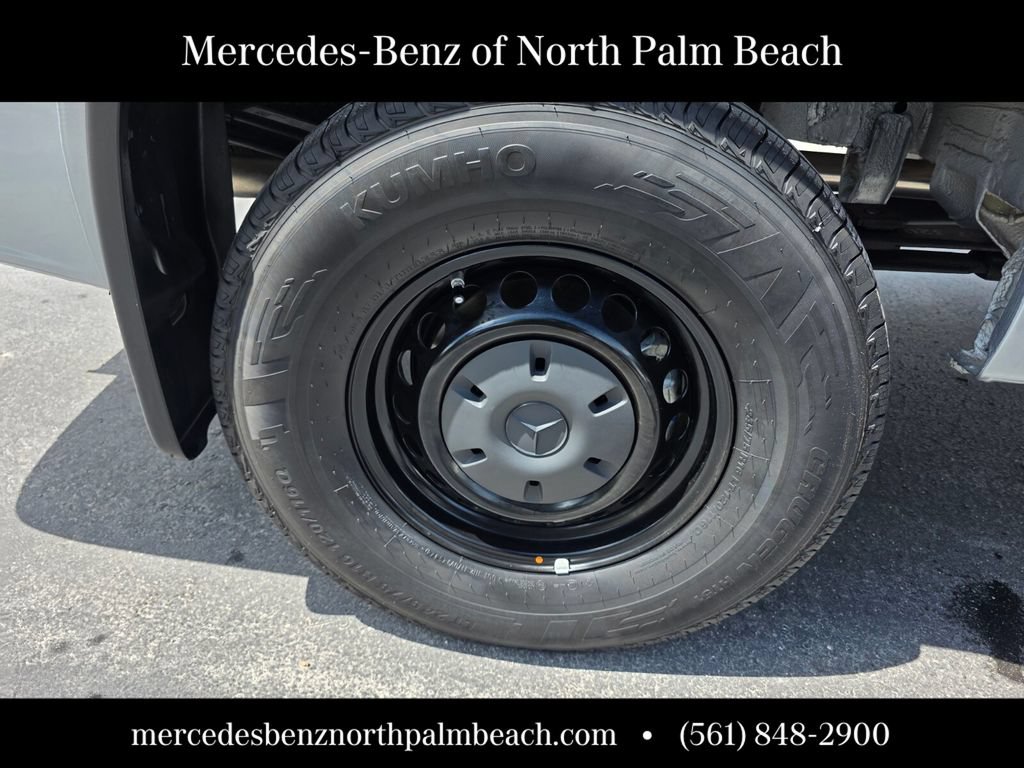 Used 2025 Mercedes-Benz Sprinter 2500 image 27