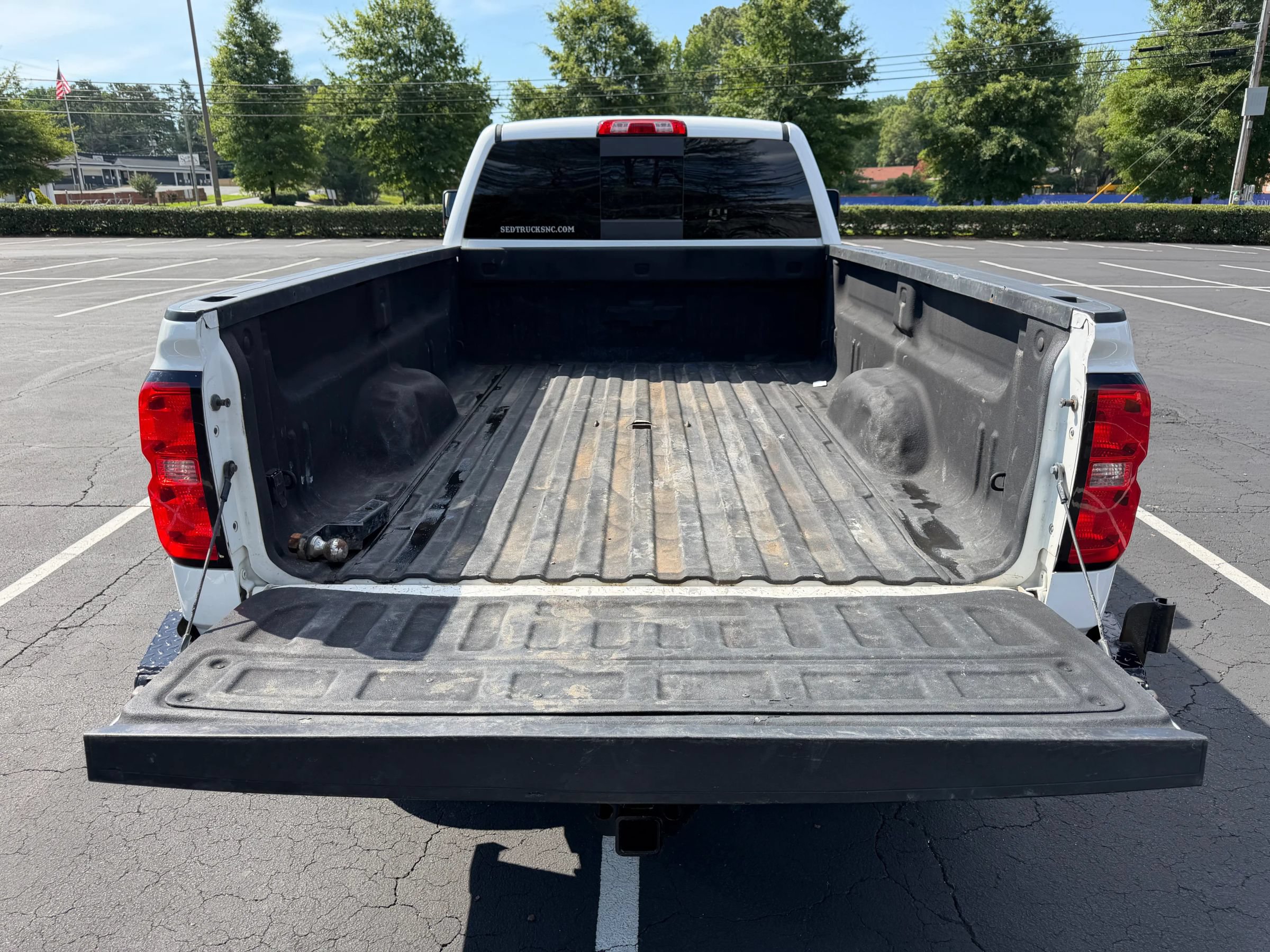 Used 2018 Chevrolet Silverado 3500 LT w/ LT Convenience Package AWD/4WD image 9