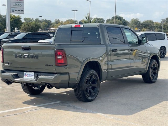 New 2026 RAM 1500 4x4 Crew Cab image 9