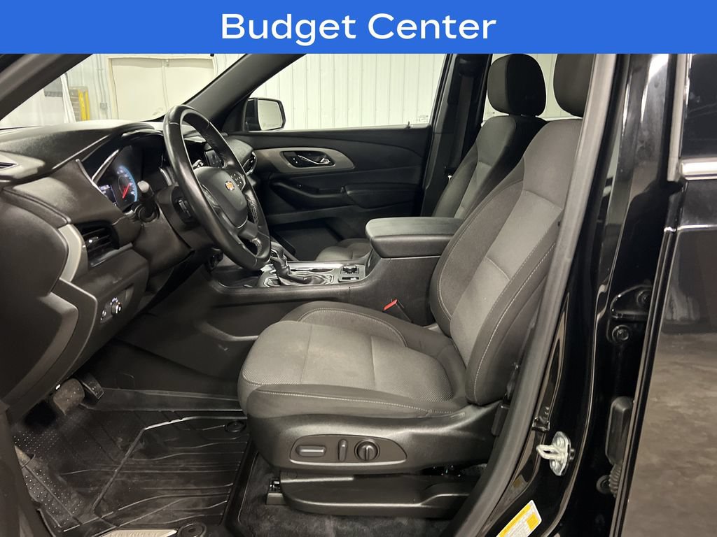 Used 2023 Chevrolet Traverse LT AWD/4WD image 12