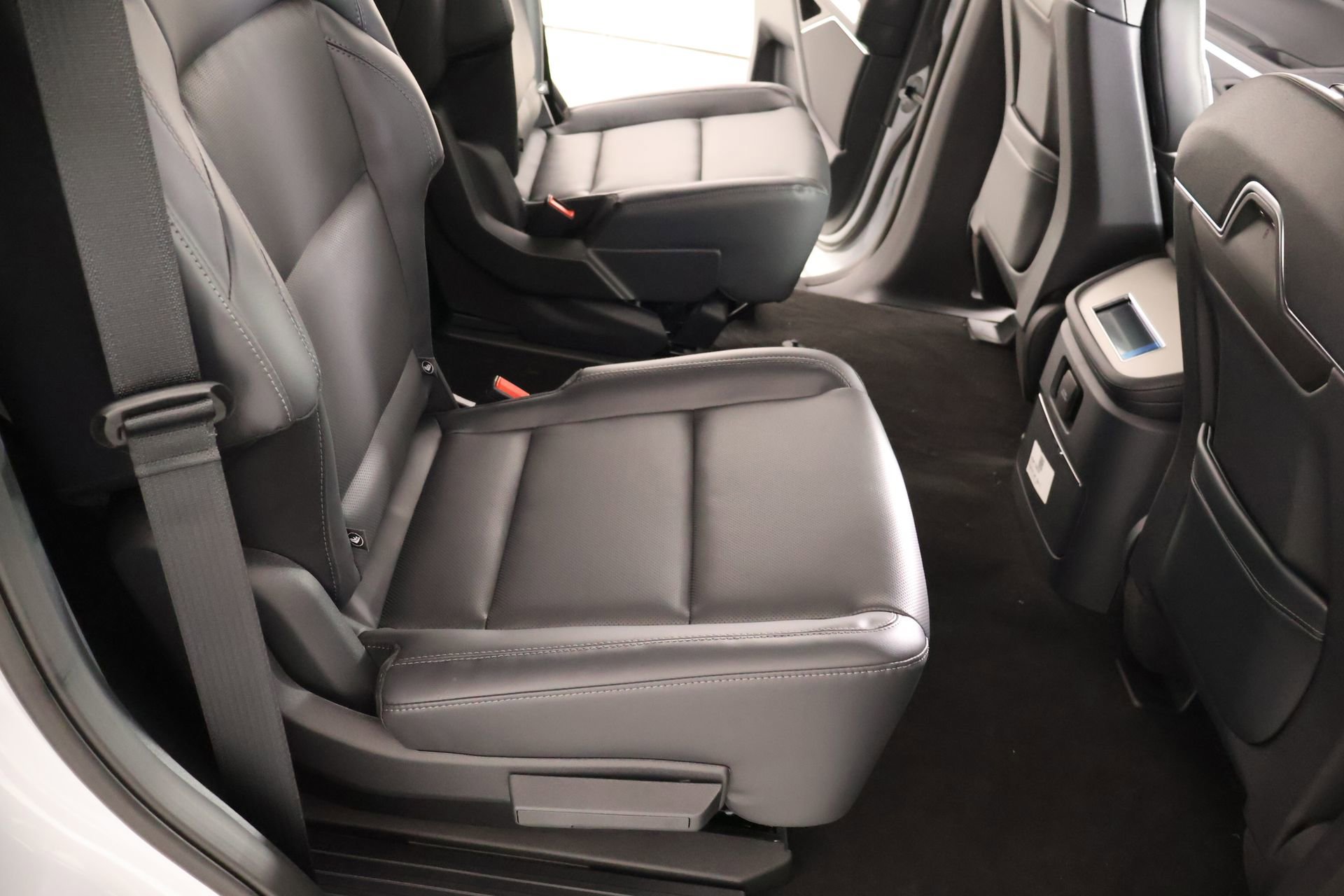 New 2026 Lincoln Navigator Premiere AWD/4WD image 15