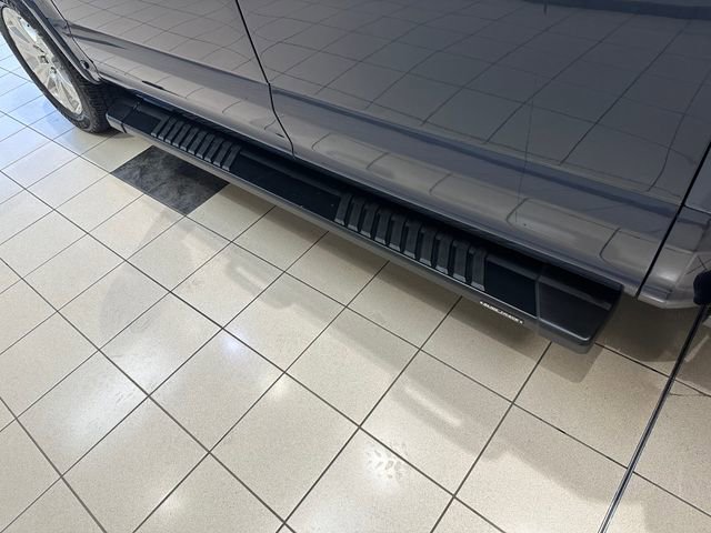 Used 2018 Ford F150 Platinum w/ Equipment Group 701A Luxury image 29