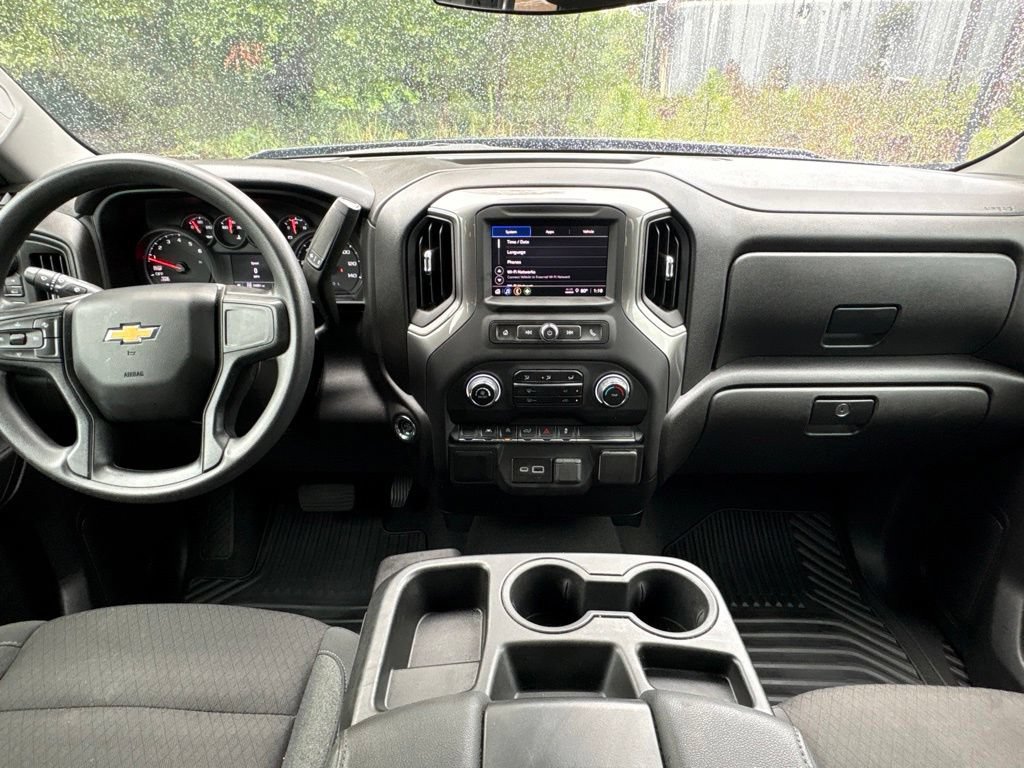Used 2025 Chevrolet Silverado 1500 Custom AWD/4WD image 17