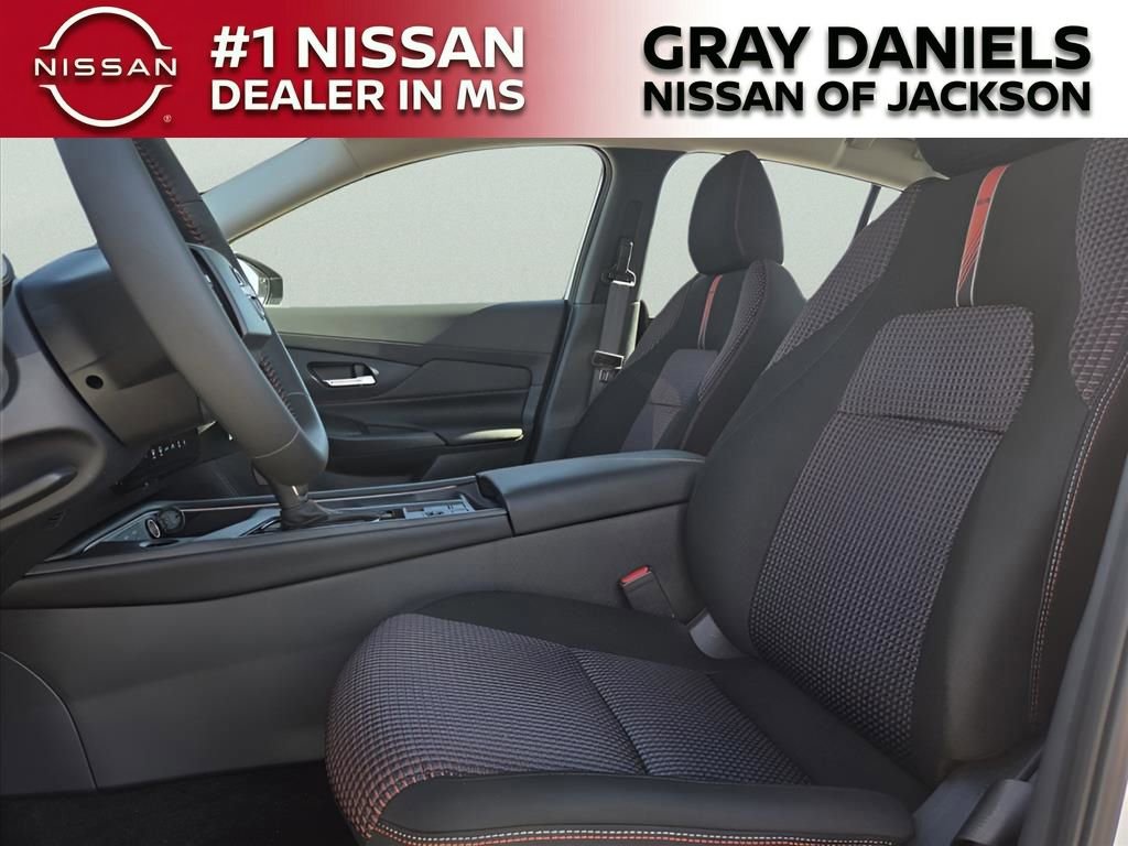 New 2026 Nissan Sentra SR image 8