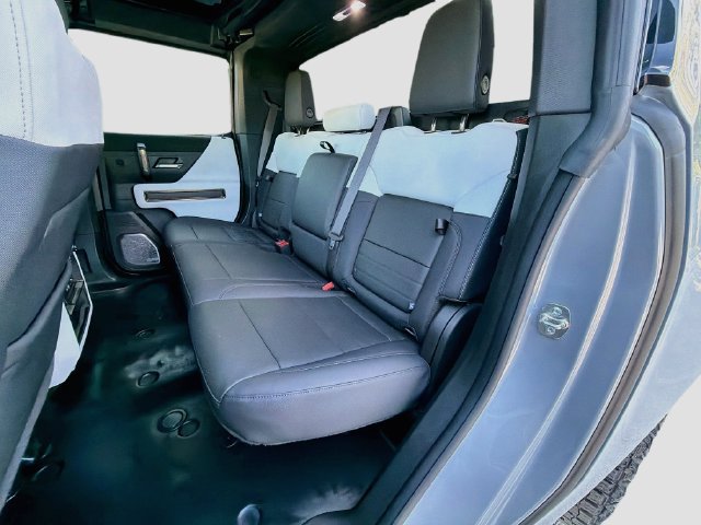 Used 2024 GMC Hummer EV 3X w/ Extreme Off-Road Package AWD/4WD image 21