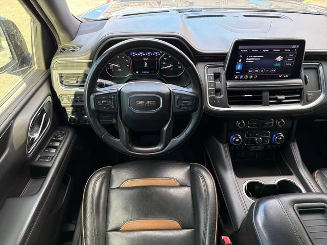 Used 2021 GMC Yukon XL AT4 w/ Technology Package AWD/4WD image 28