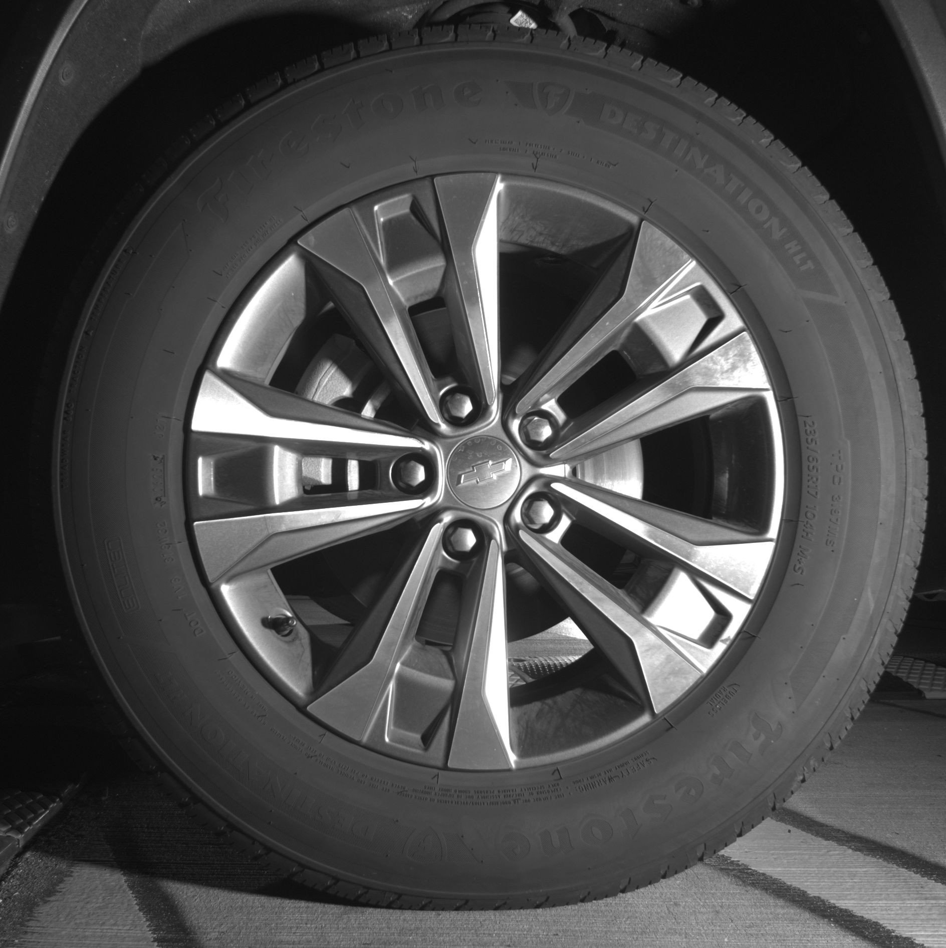 Used 2025 Chevrolet Equinox LT FWD image 12