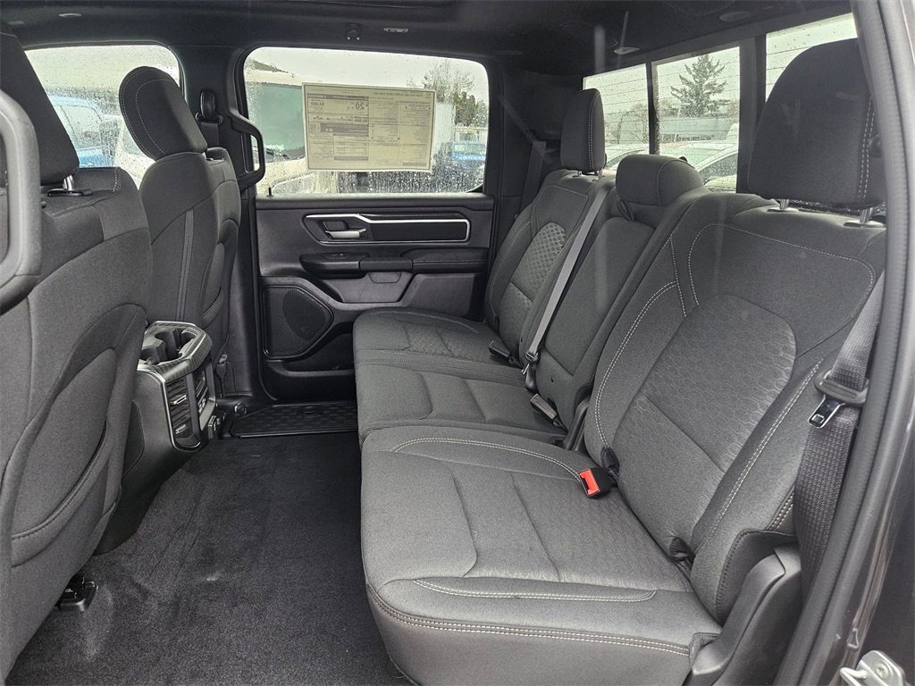 New 2026 RAM 1500 4x4 Crew Cab image 15