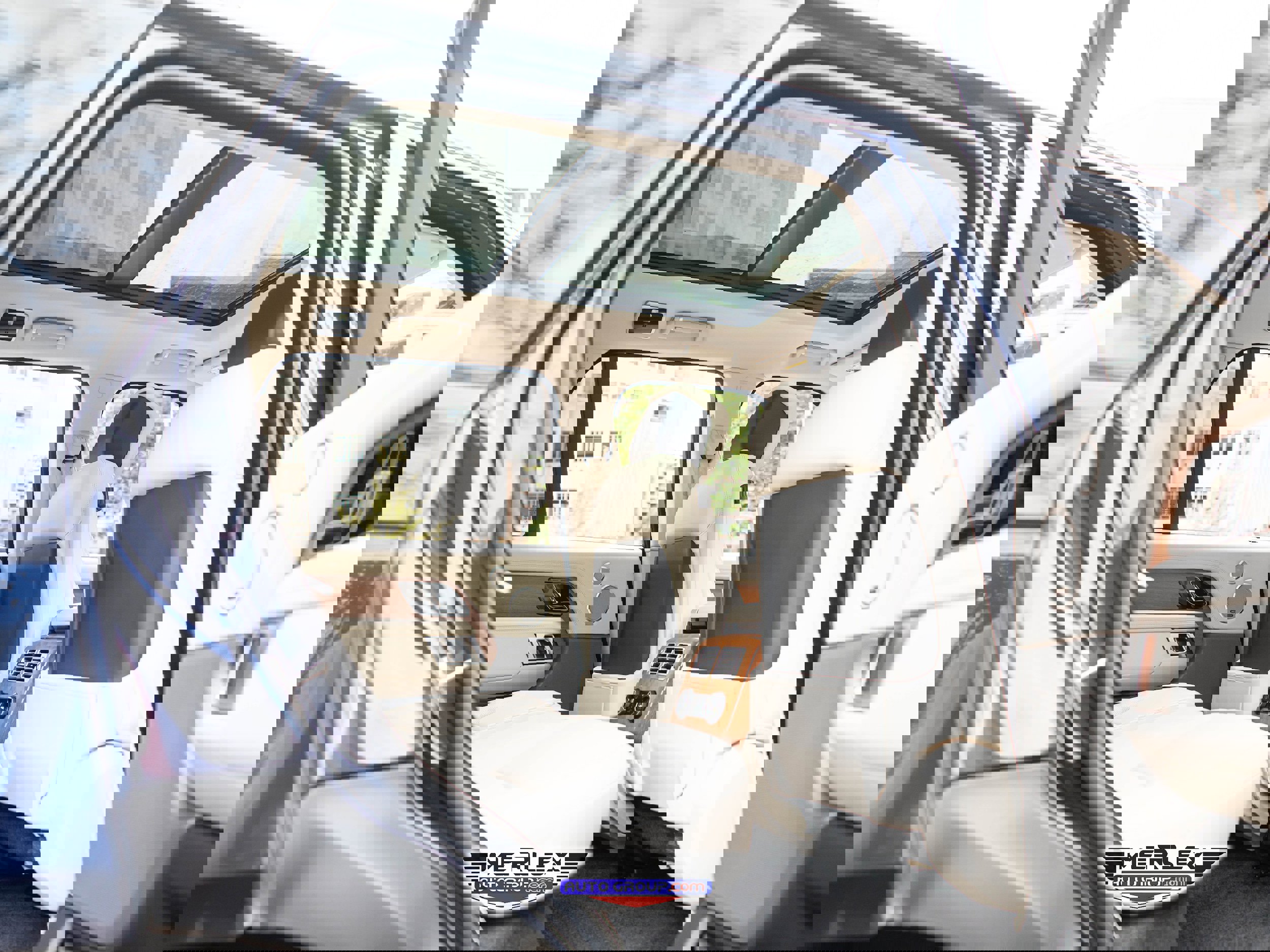 Used 2018 Land Rover Range Rover Supercharged image 19