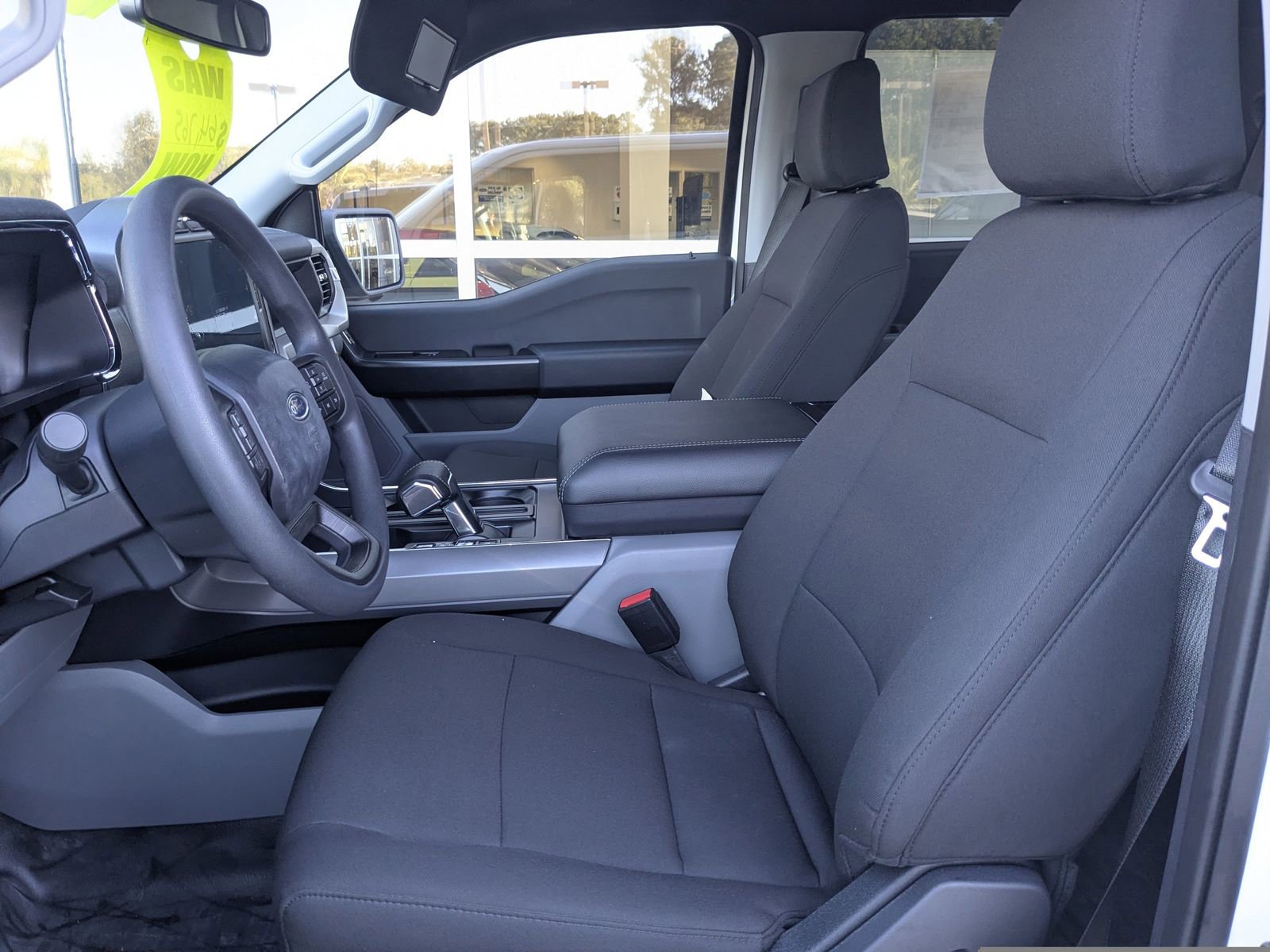 New 2023 Ford F150 Lightning Pro w/ Tow Technology Package image 21