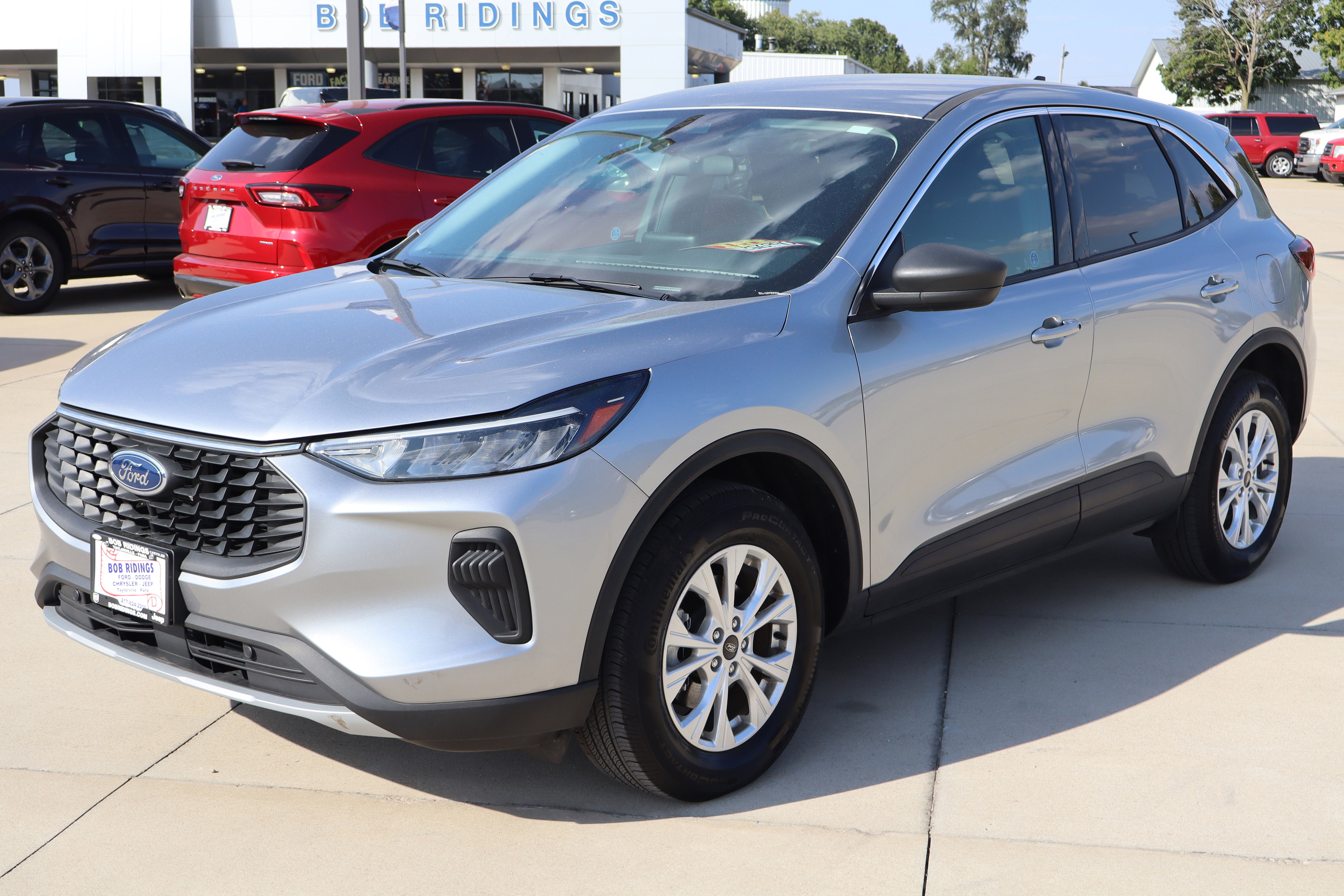 Used 2024 Ford Escape Active image 2