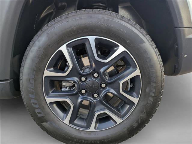 Used 2021 Jeep Compass Trailhawk image 24