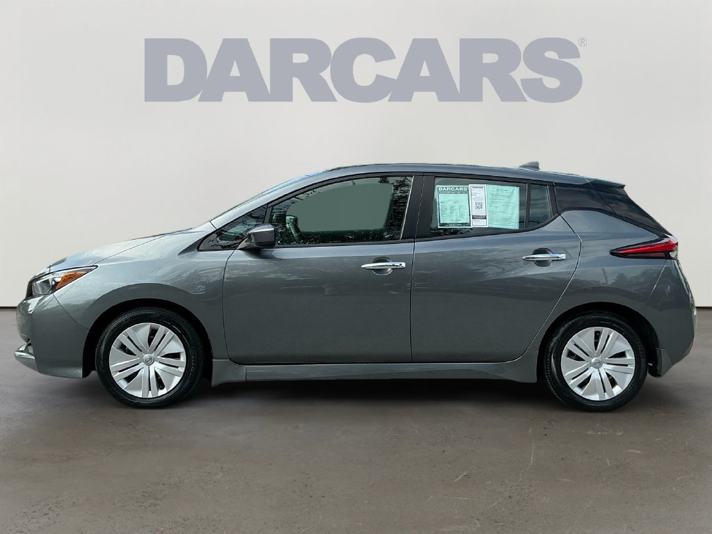 Used 2025 Nissan Leaf S FWD image 4