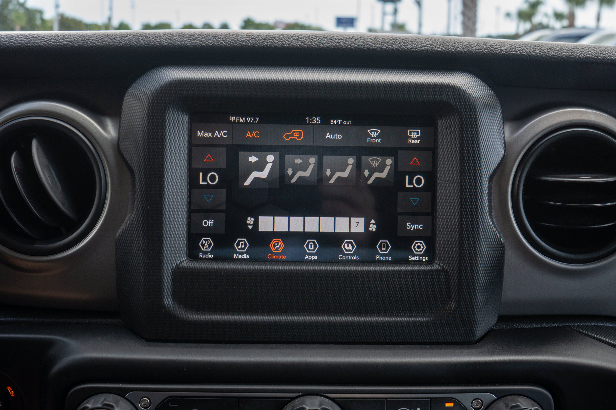 Used 2021 Jeep Wrangler Sport AWD/4WD image 19