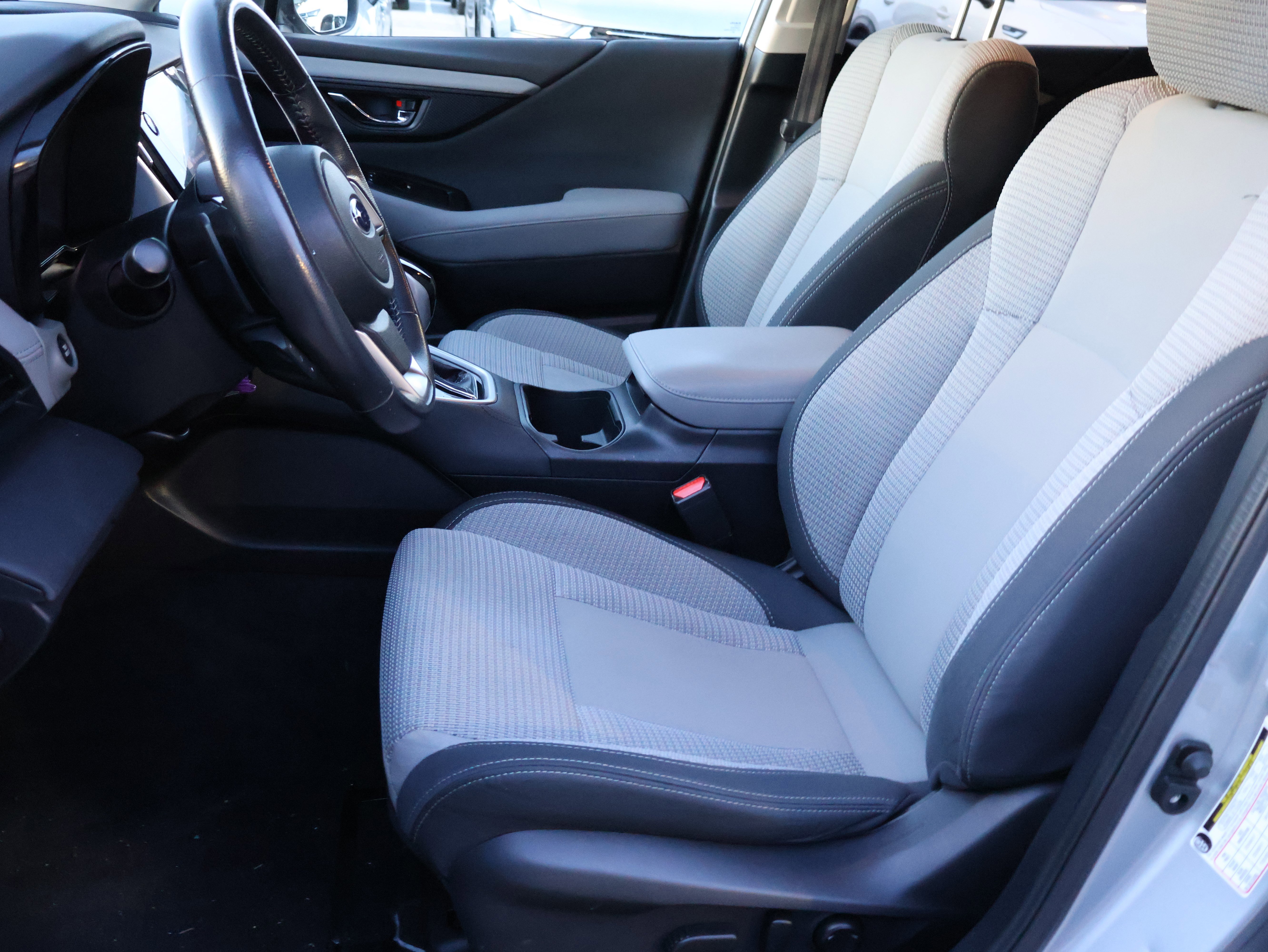 Used 2021 Subaru Outback Premium image 38