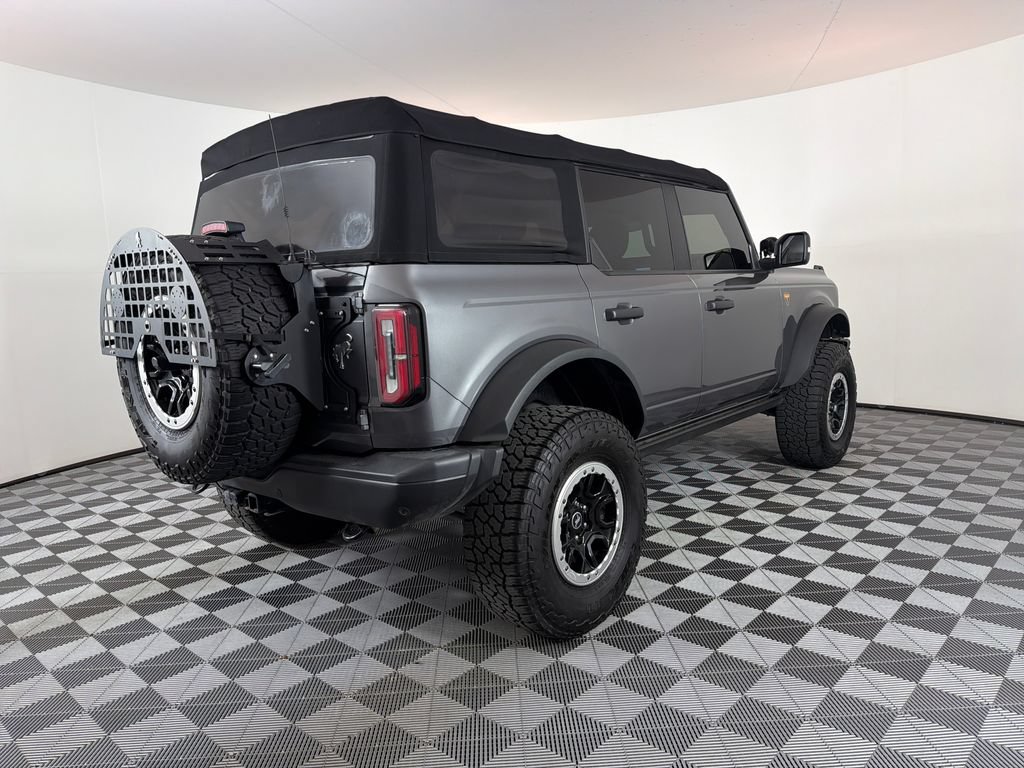 Used 2021 Ford Bronco Badlands AWD/4WD image 3