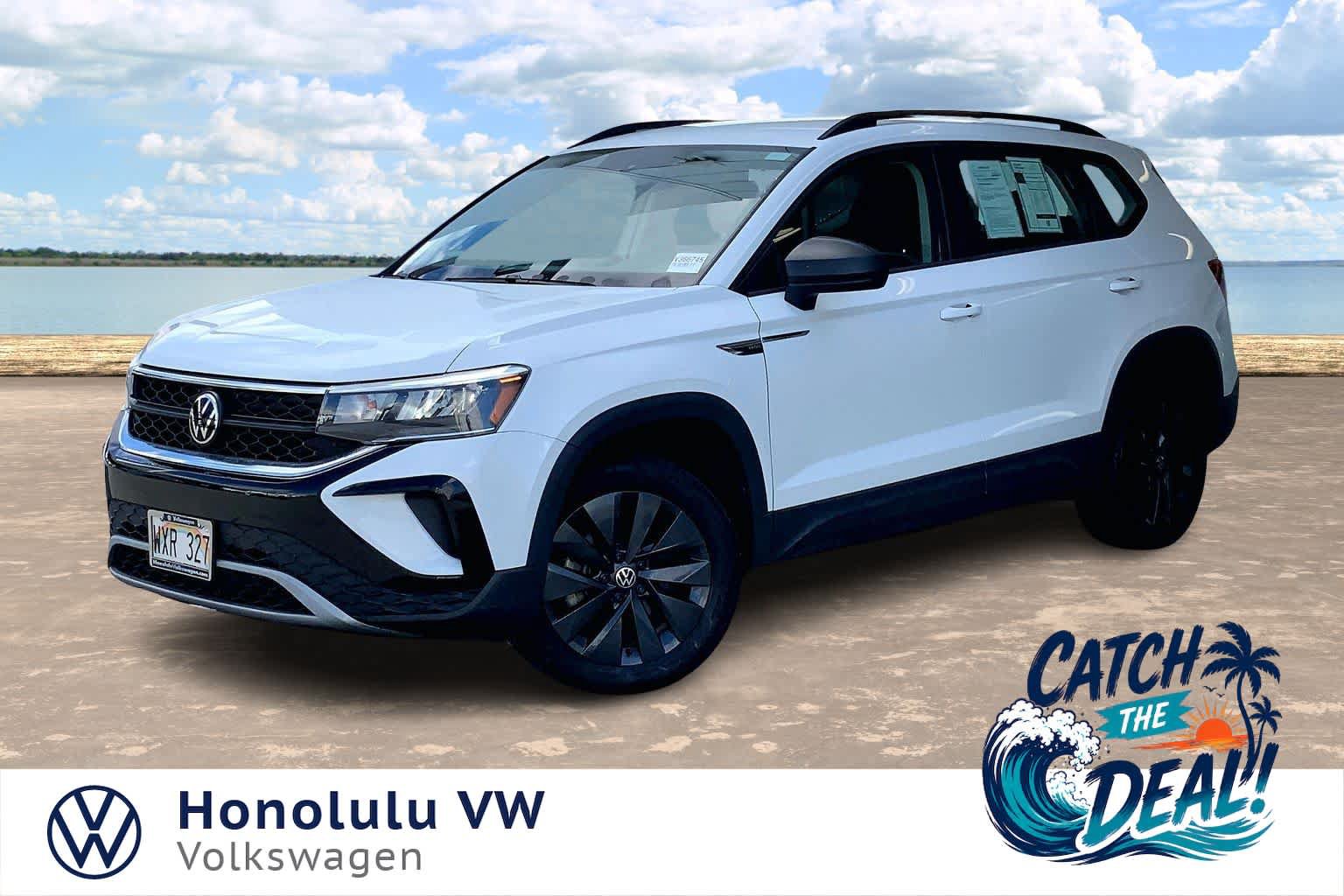 Used 2023 Volkswagen Taos S FWD image 1