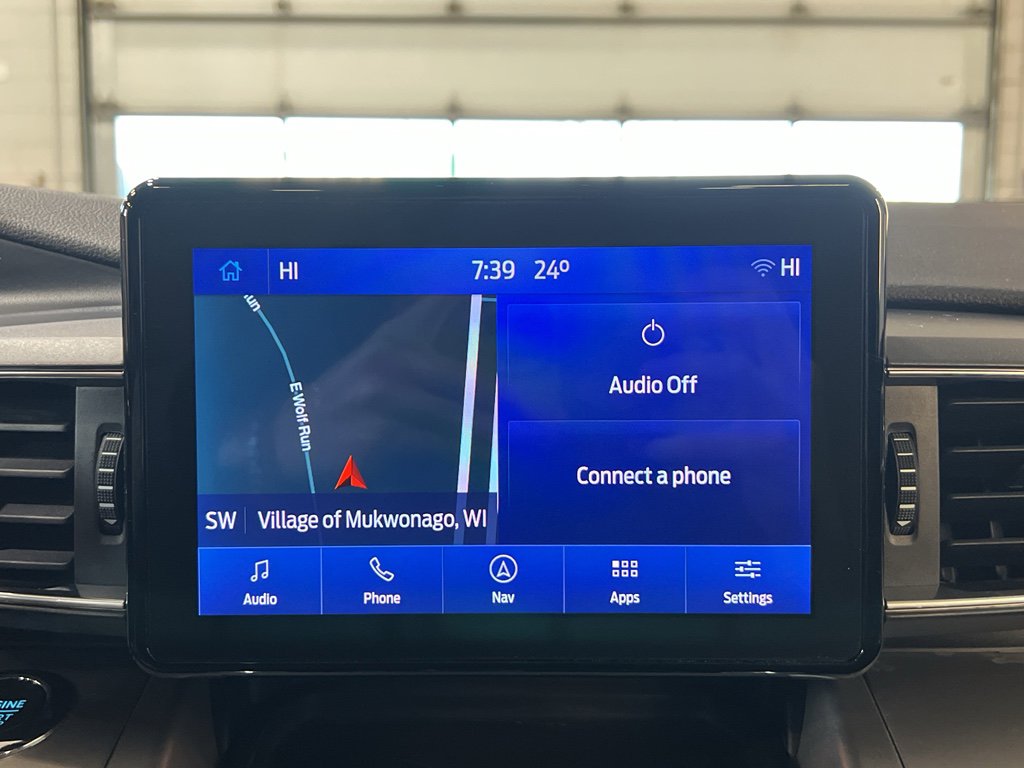 Used 2022 Ford Explorer XLT w/ Equipment Group 202A image 22