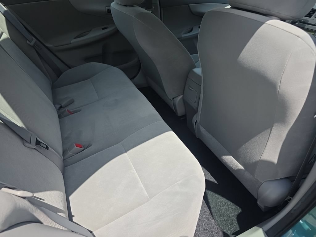 Used 2009 Toyota Corolla LE FWD image 14