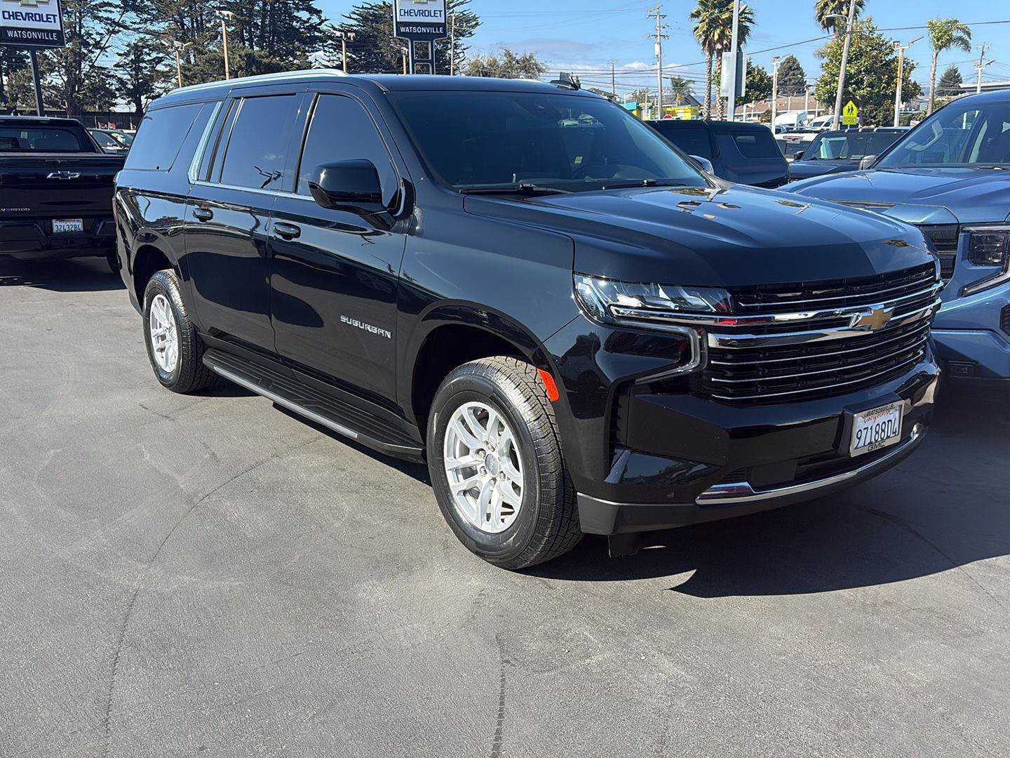 Used 2023 Chevrolet Suburban LT