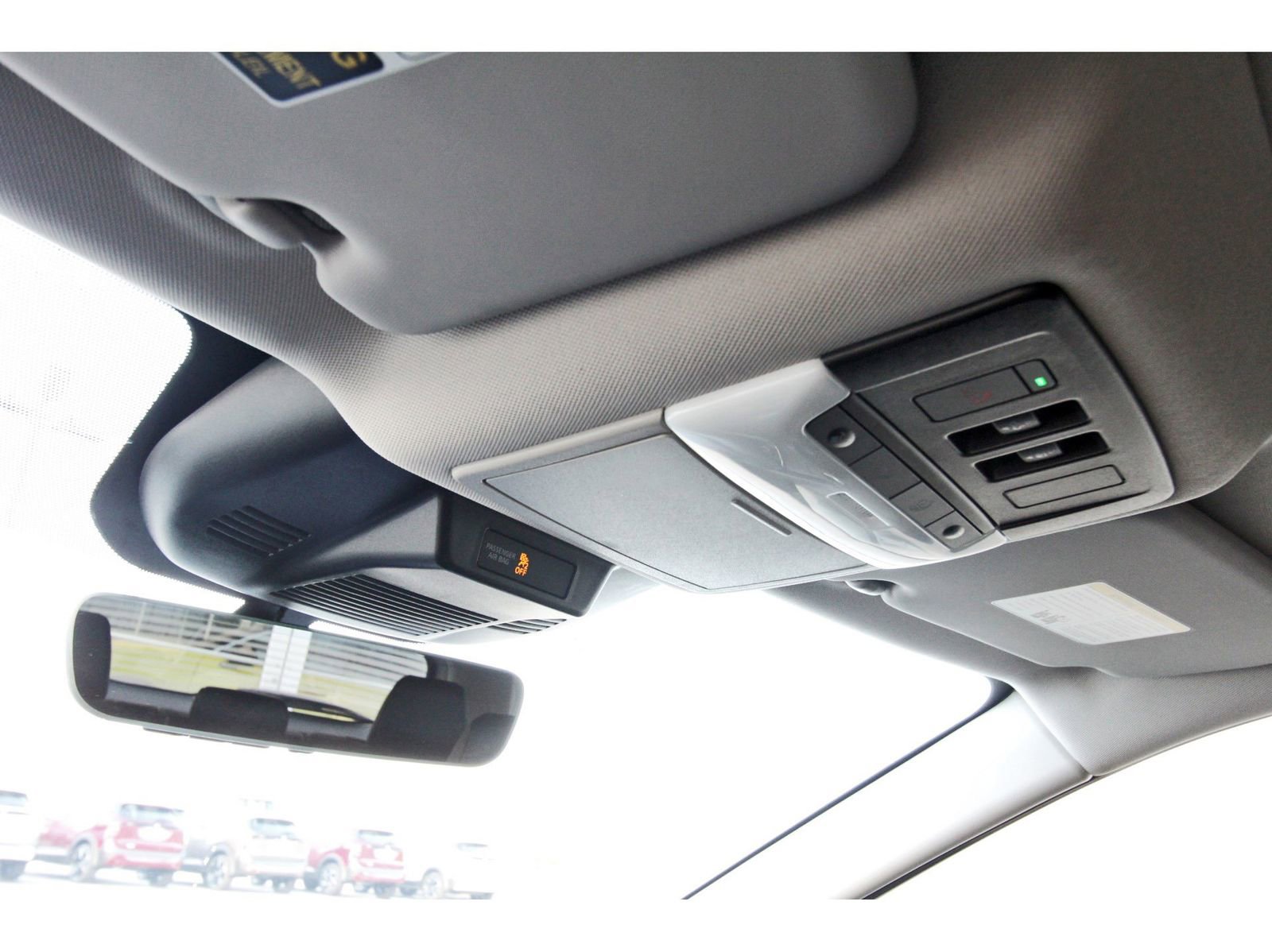 Used 2024 Nissan Rogue SV w/ SV Premium Package image 23