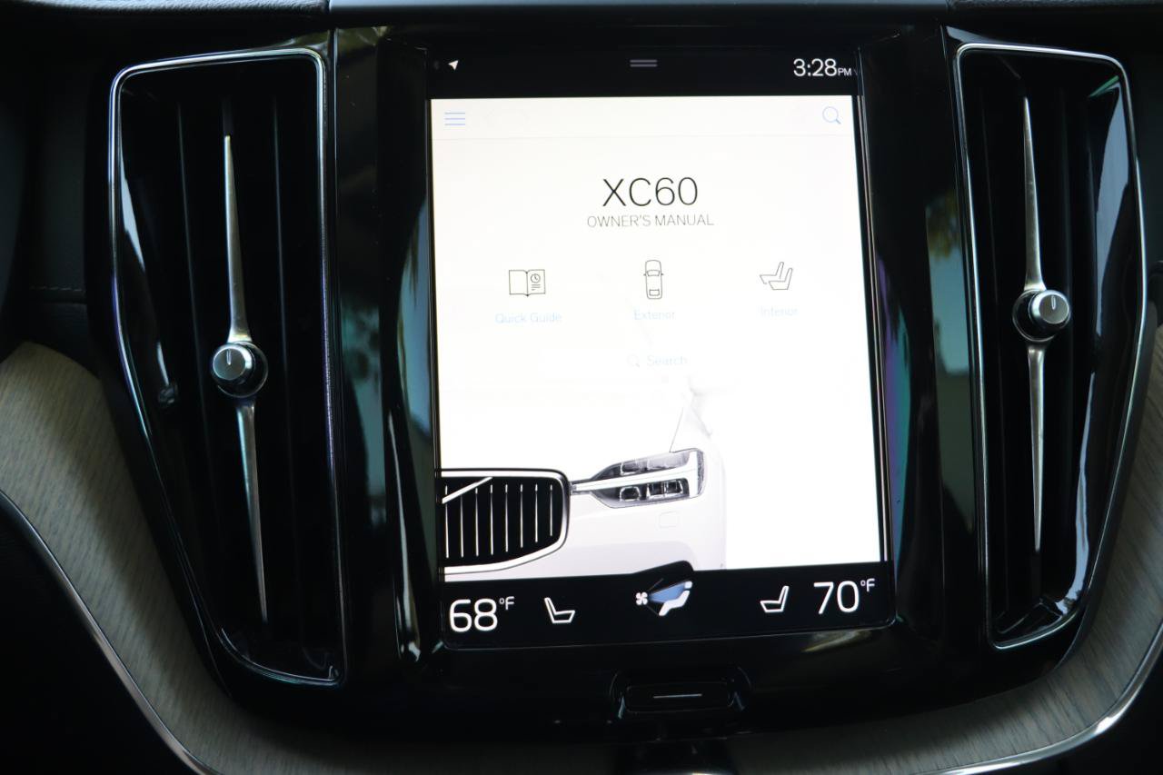 Used 2018 Volvo XC60 T5 Inscription w/ Convenience Package AWD/4WD image 28