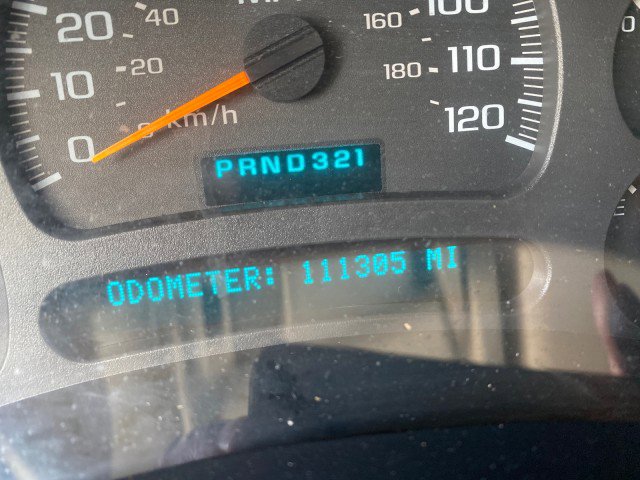 Used 2003 Chevrolet Suburban LS image 19