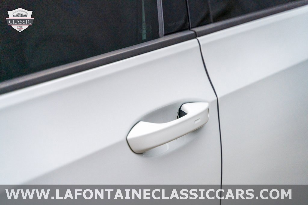 Used 2022 Volkswagen Golf R image 23