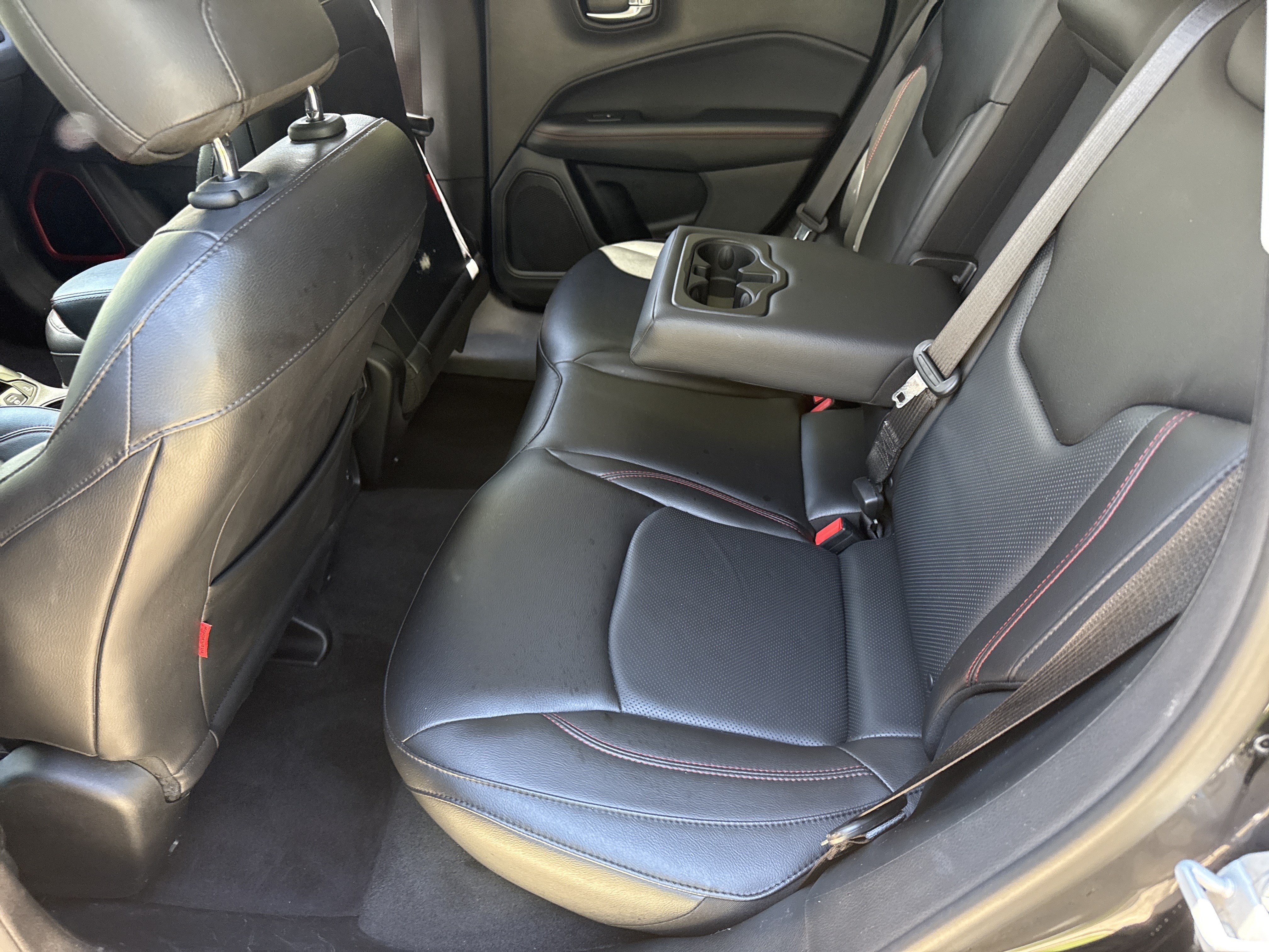 Used 2018 Jeep Compass Trailhawk w/ Leather Interior Group AWD/4WD image 20