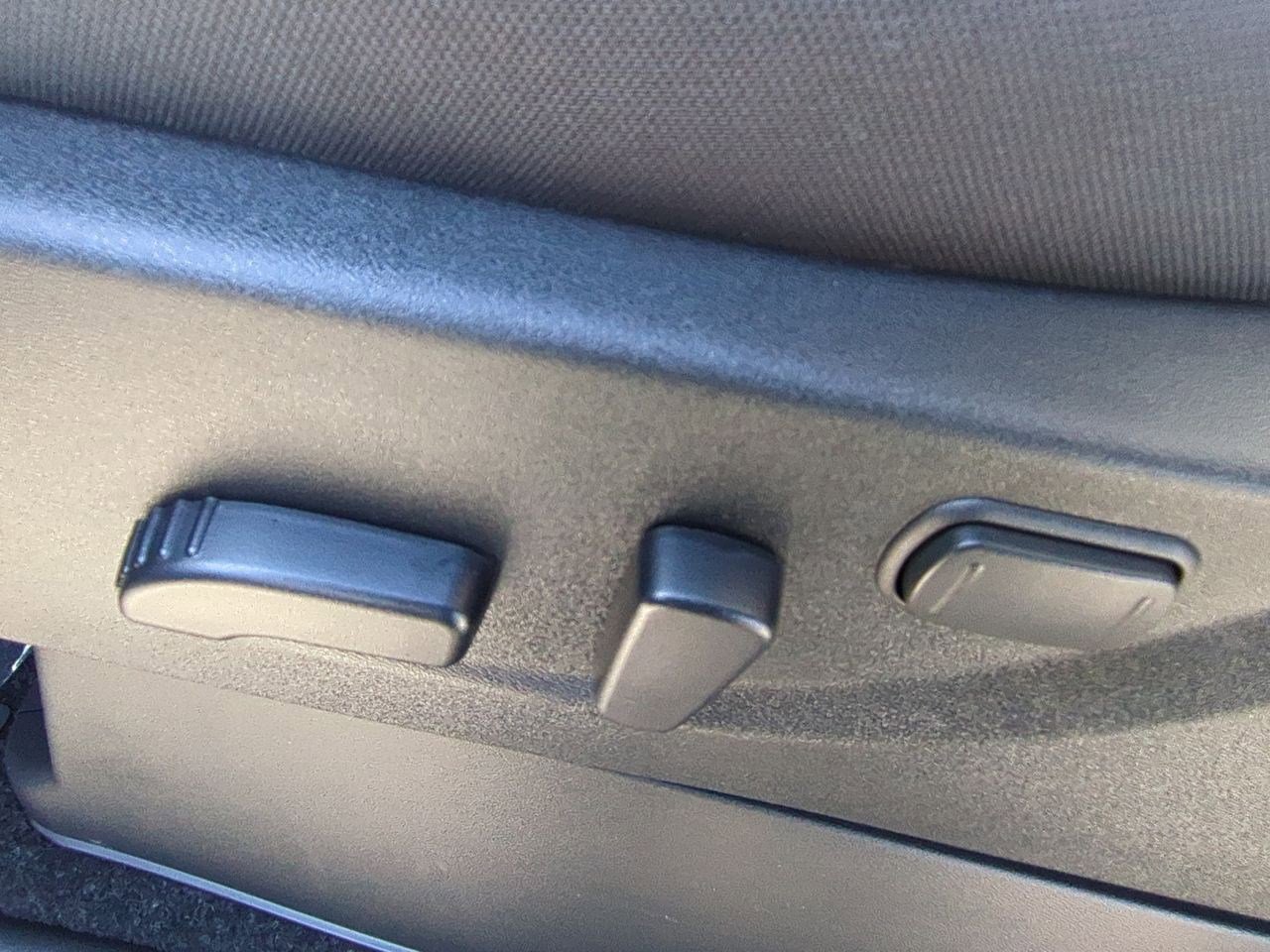 New 2026 Nissan Frontier SV w/ SV Convenience Package AWD/4WD image 14