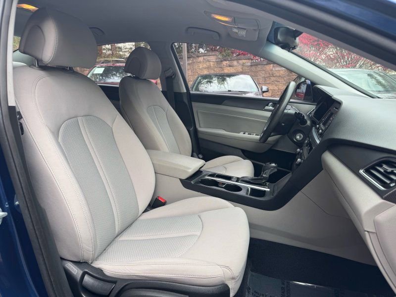Used 2015 Hyundai Sonata Sport image 17