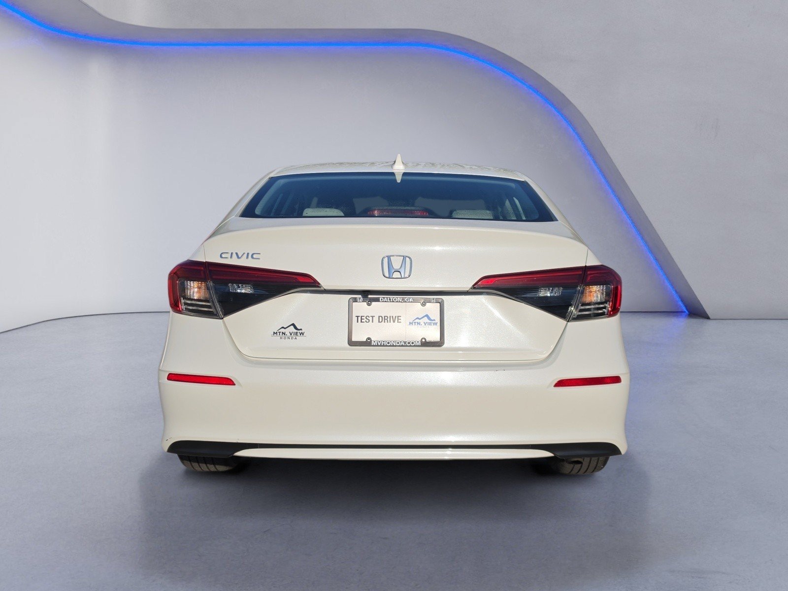Used 2023 Honda Civic LX image 4