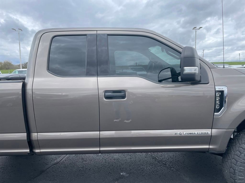 Used 2020 Ford F250 XLT w/ XLT Value Package AWD/4WD image 27