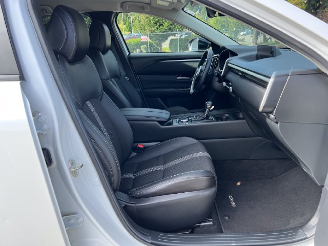 Used 2025 MAZDA CX-50 AWD 2.5 S w/ Preferred Package image 9