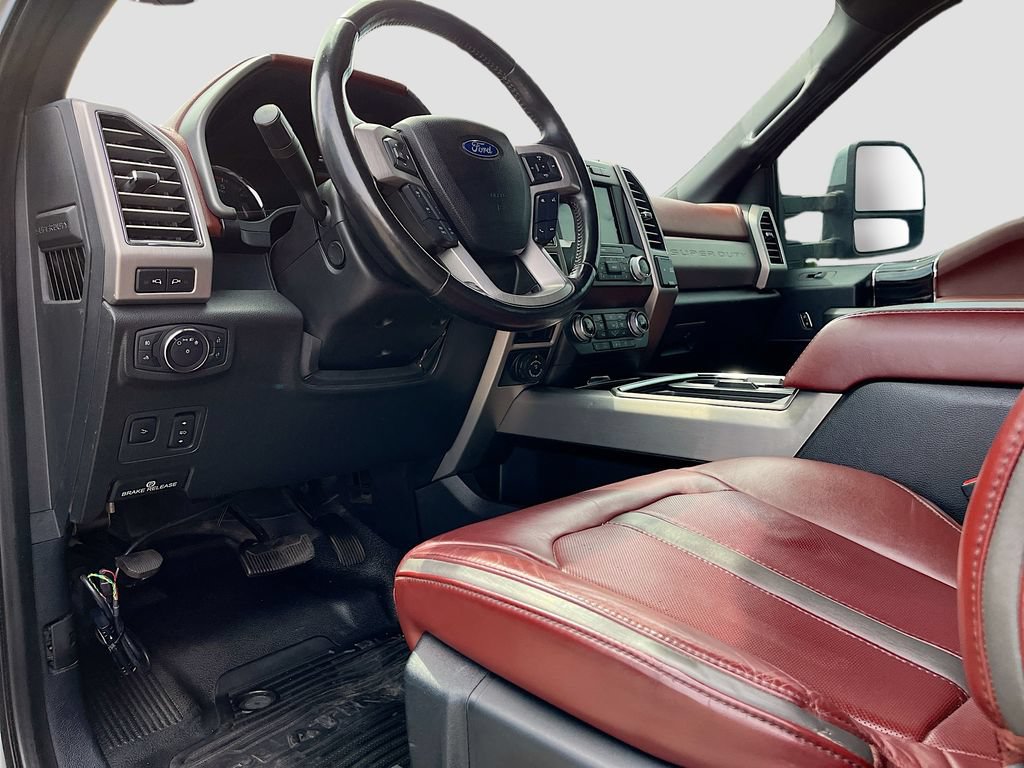 Used 2021 Ford F350 Platinum AWD/4WD image 9