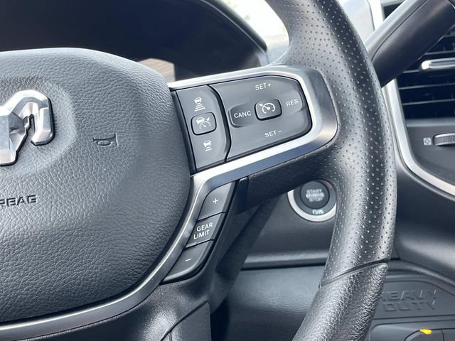 New 2025 RAM 2500 Big Horn AWD/4WD image 25