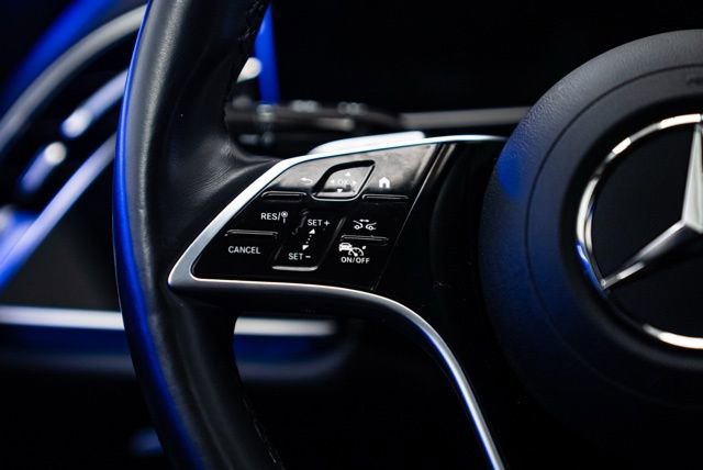 Used 2025 Mercedes-Benz E 350 4MATIC Sedan image 21