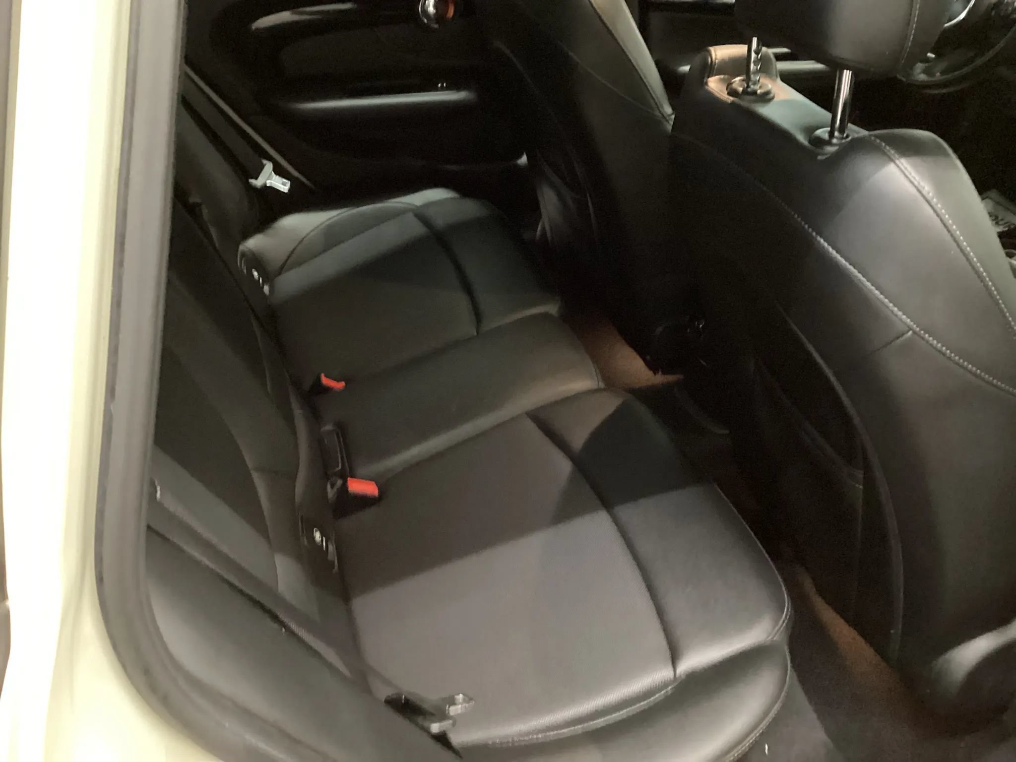 Used 2019 MINI Cooper Clubman S AWD/4WD image 11