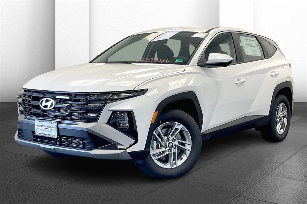 New 2025 Hyundai Tucson SE image 2