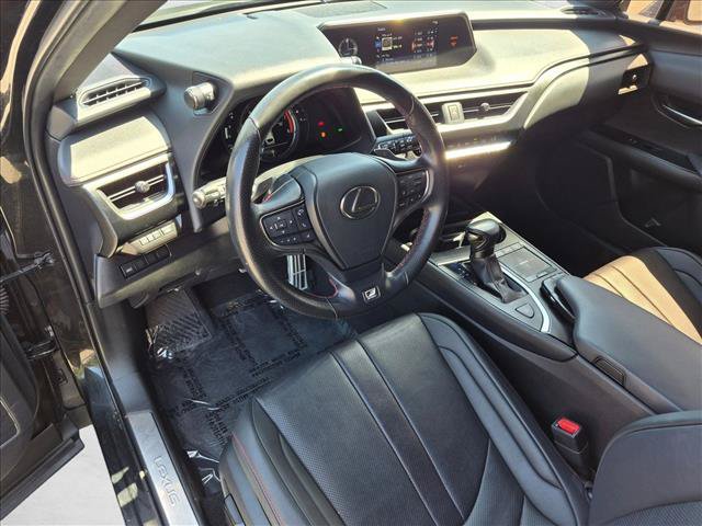 Used 2021 Lexus UX 200 F Sport w/ Accessory Package (Z1) FWD image 11