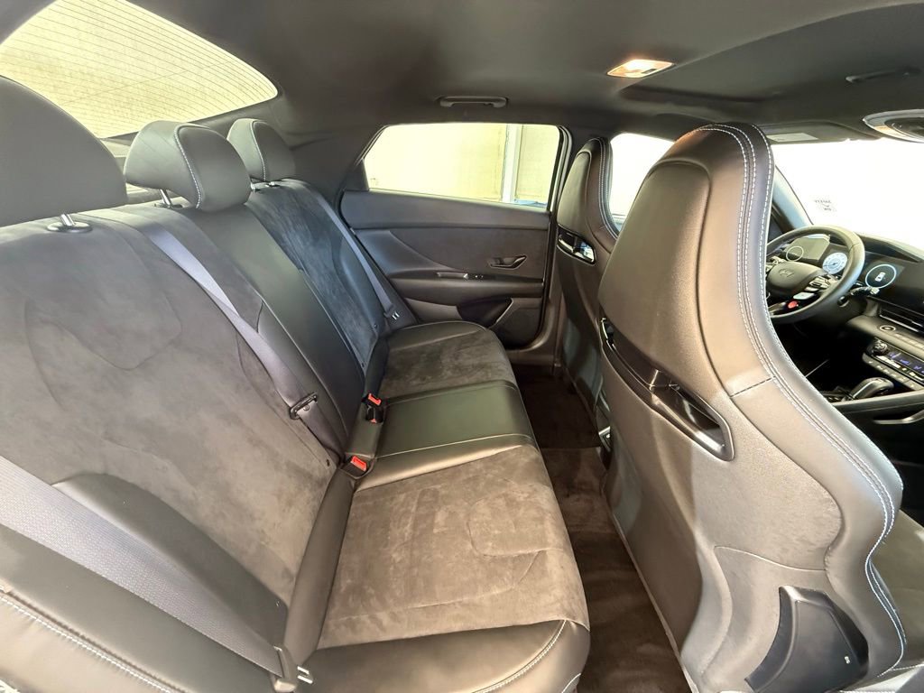 Used 2025 Hyundai Elantra N FWD image 14
