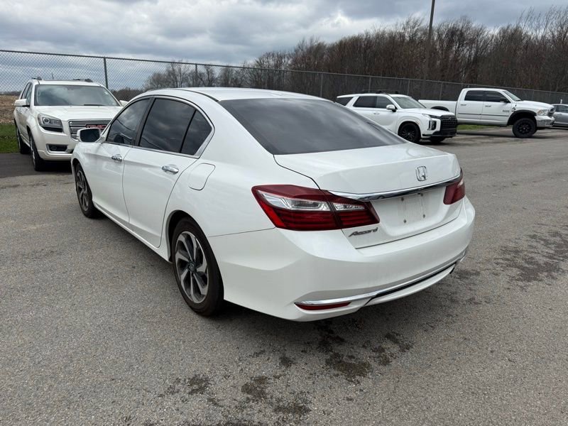 Used 2017 Honda Accord EX-L image 8