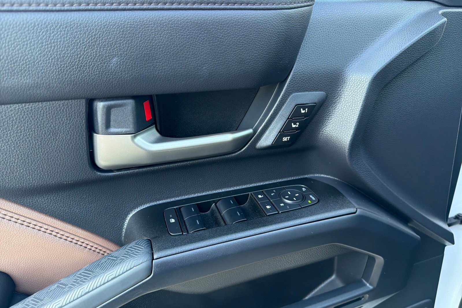 Certified 2025 Toyota 4Runner Limited image 10