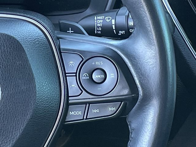 Used 2023 Toyota Corolla Cross XSE w/ Convenience Package image 14