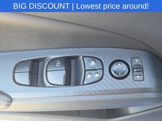 Used 2025 Nissan Altima 2.5 SV FWD image 20