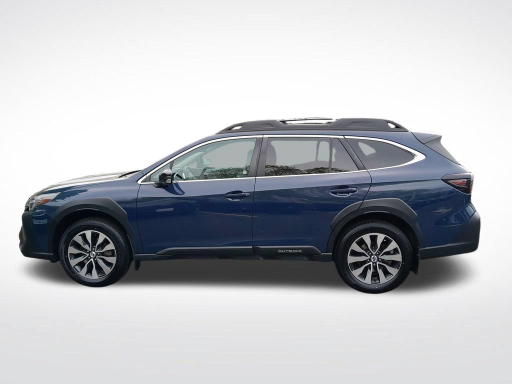 Used 2023 Subaru Outback Limited AWD/4WD image 4