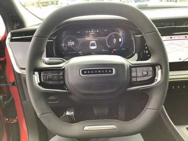 Used 2025 Jeep Wagoneer S Limited AWD/4WD image 11