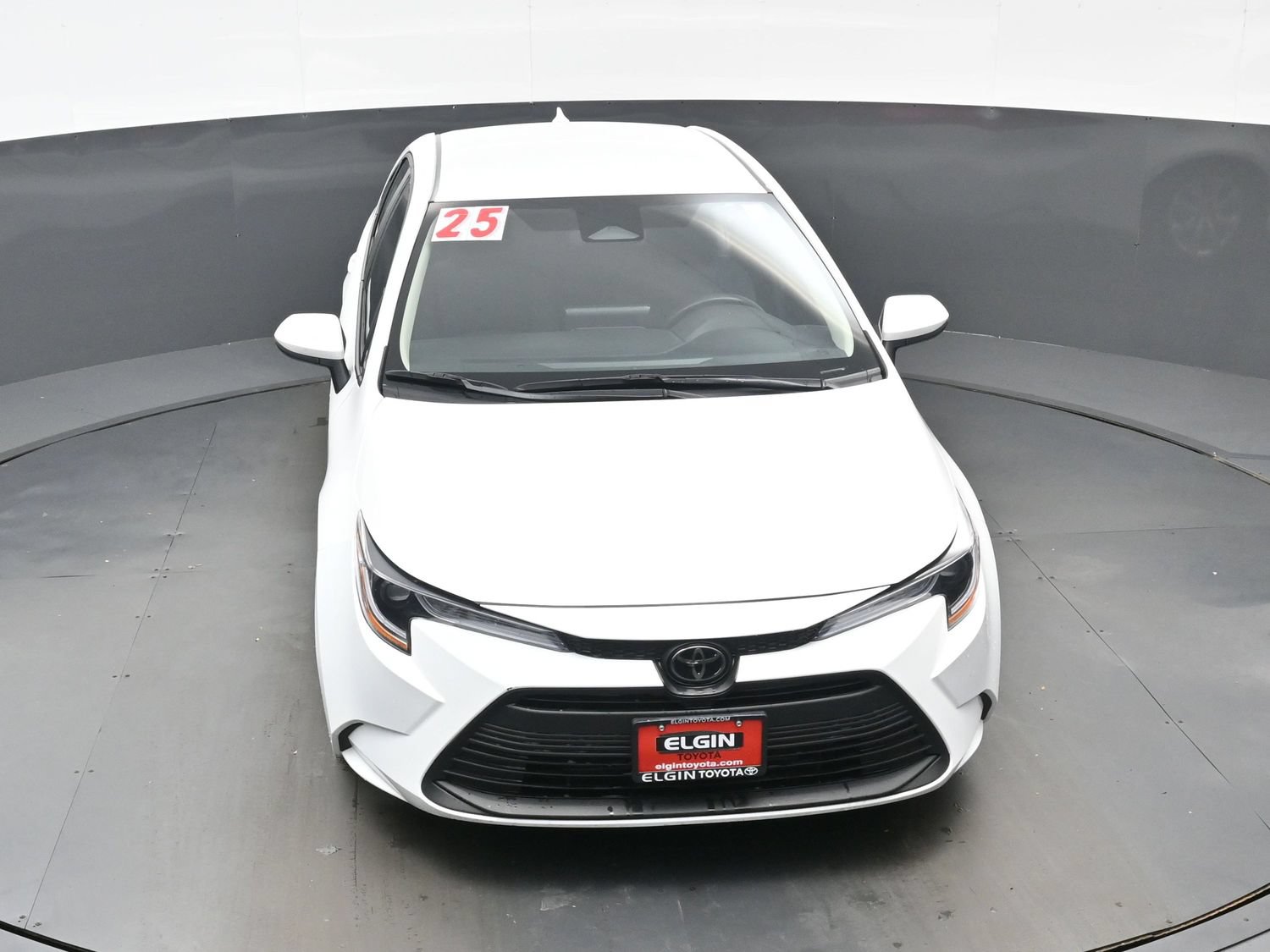 Used 2025 Toyota Corolla LE FWD image 33